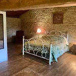 The Cowshed Apartment Chassiecq