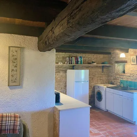 Apartment The Cowshed Chassiecq